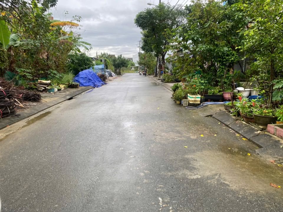 Đất nền Hòa Liên 2 Đà Nẵng 125m² giá 2.7 tỷ - Vị trí đẹp đông dân cư!