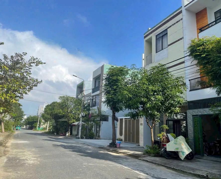 Đất nền mặt tiền Ngô Thị Hương, Sơn Trà, 100m² giá 7.2 tỷ - Cơ hội đầu tư tuyệt vời!