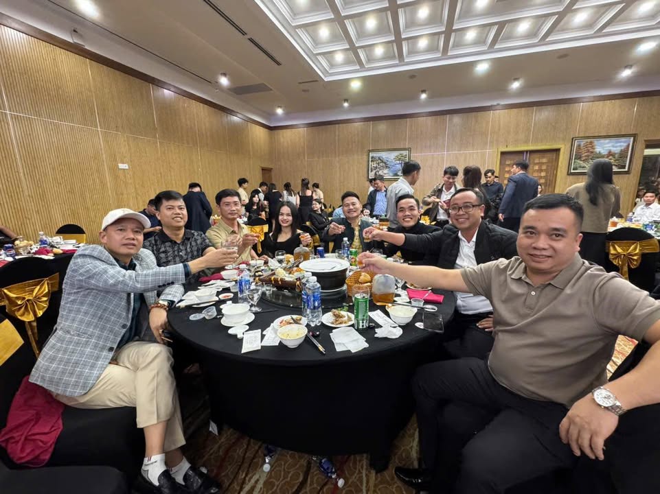 Đất cặp góc Hồ Nghinh Đà Nẵng 250m² giá 80 tỷ - Cơ hội đầu tư tuyệt vời!