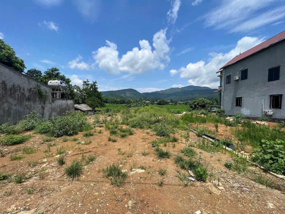 Đất Yên Trung - Thạch Thất 900m² giá 3 tỷ - Cơ hội đầu tư tuyệt vời!