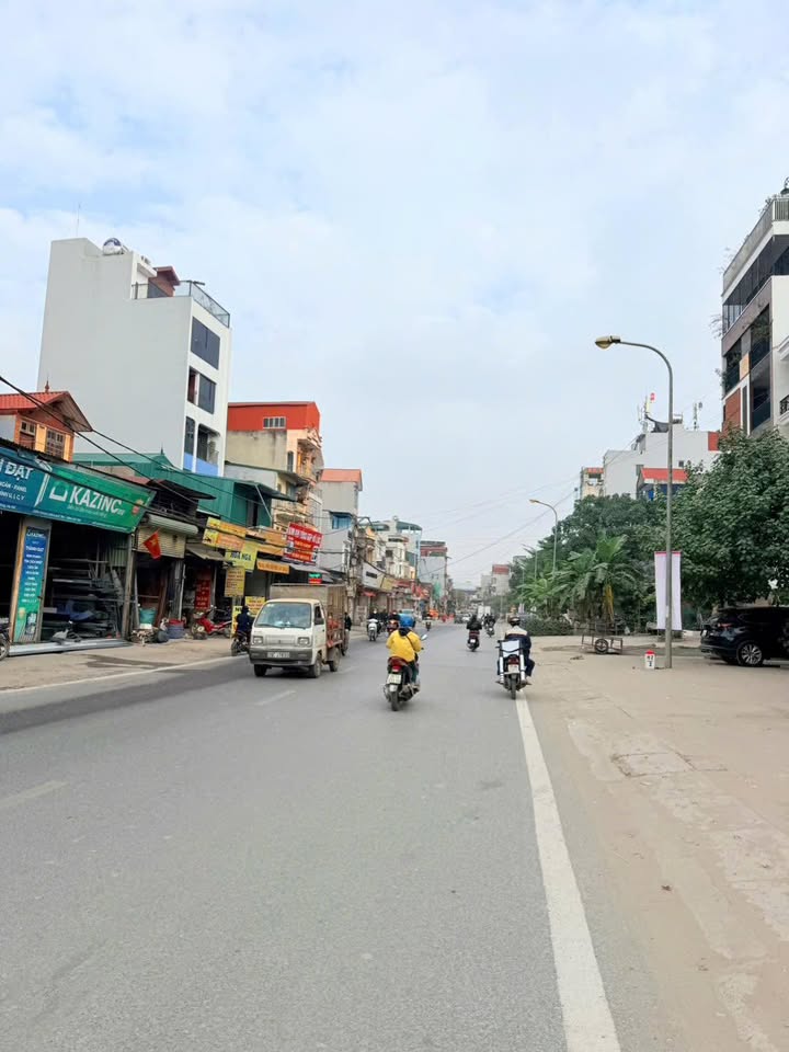 Đất đấu giá Phú Lương 70m² giá tốt - Khu vực kinh doanh sầm uất!