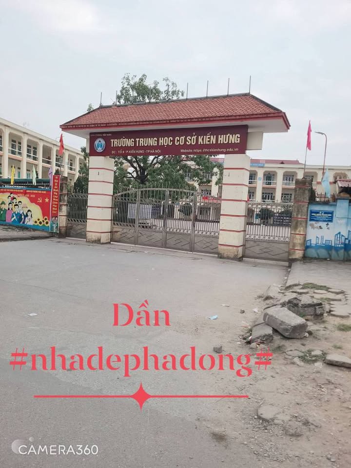 Nhà 5 tầng tại Kiến Hưng, Hà Đông 40m² - Ô tô đỗ ngày đêm, giá tốt!