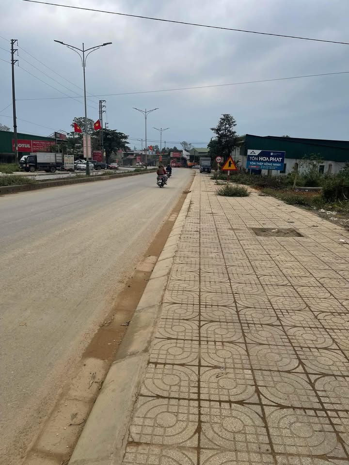 Đất nền Hương Khê 350m² giá 3 tỷ - Đầu tư sinh lời tại vị trí trung tâm!