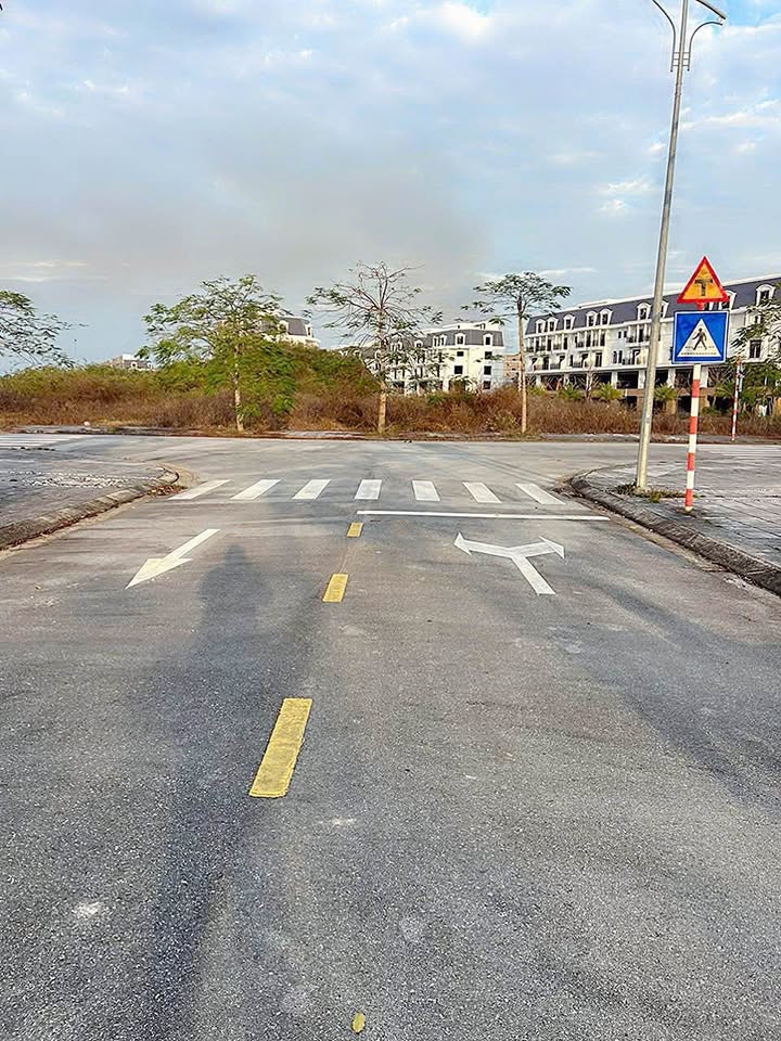 Đất nền Vinacconex Hải Yên 133m² giá chỉ 1.33 tỷ - Cơ hội đầu tư tuyệt vời!