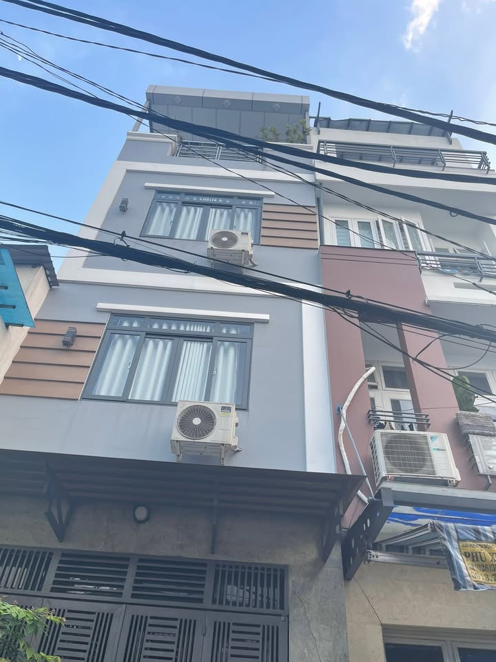 Nhà riêng Tân Bình 65m² giá 7 tỷ - Hẻm xe tải, chính chủ bán gấp!