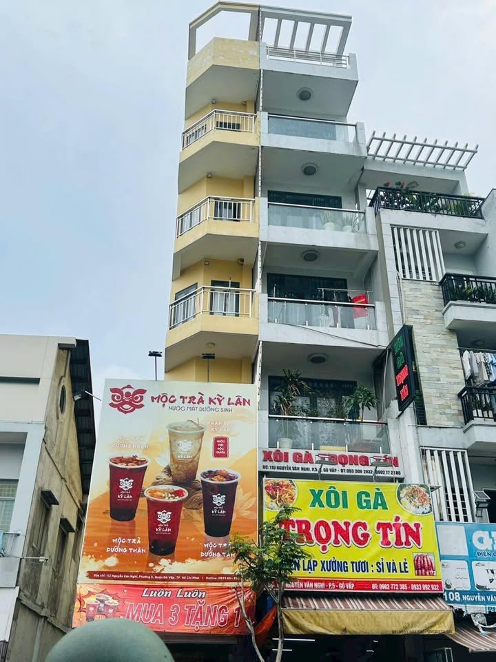 Nhà mặt tiền Nguyễn Văn Nghi, Gò Vấp, 30m² giá 11.5 tỷ - Cơ hội đầu tư hấp dẫn!