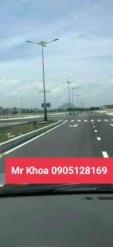 Đất biệt thự mặt đường Phan Chu Trinh 350m² giá 5.65 tỷ - Vị trí siêu đẹp gần sân bay Tuy Hòa!