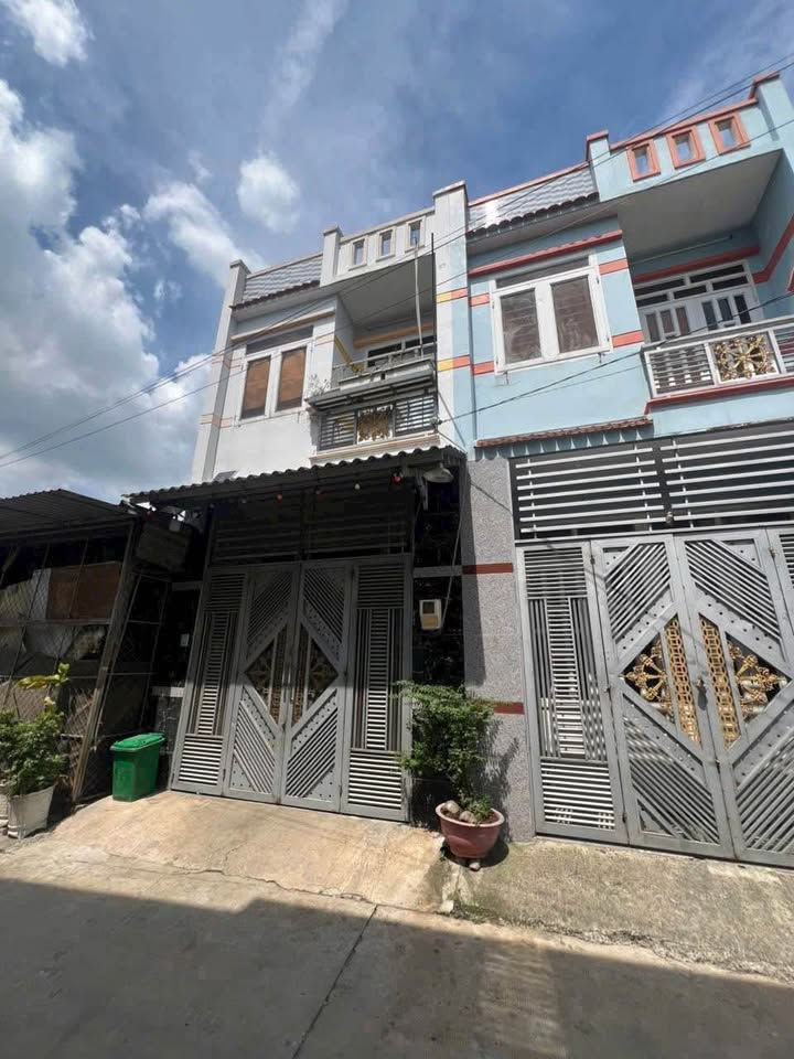 Nhà phố Vĩnh Lộc B, Bình Chánh 68m² giá 2.1 tỷ - Sân thượng thoáng mát lý tưởng!