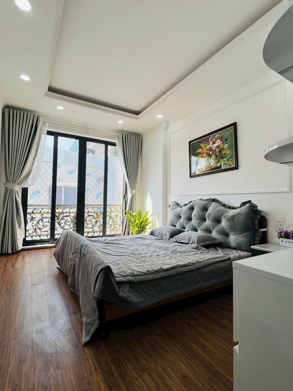 Bán nhà 7 tầng Chùa Bộc, Đống Đa 58m² giá 19.3 tỷ - Nhà đẹp, sổ đỏ chính chủ!