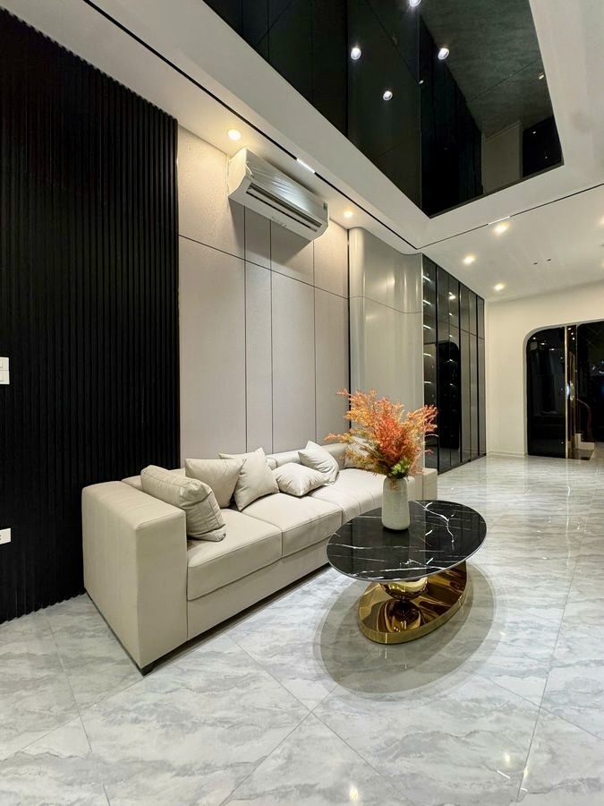 Bán nhà riêng Hoàng Văn Thái, Thanh Xuân 46m² giá 16.5 tỷ - Nhà mới, thang máy, ô tô vào tận nơi!