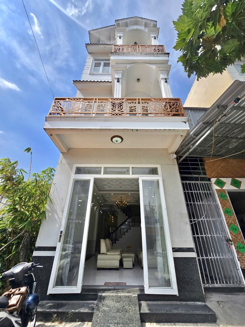 Nhà mặt tiền Trần Minh Sơn, quận Ninh Kiều, 192m² giá 15 triệu - Kinh doanh lý tưởng!