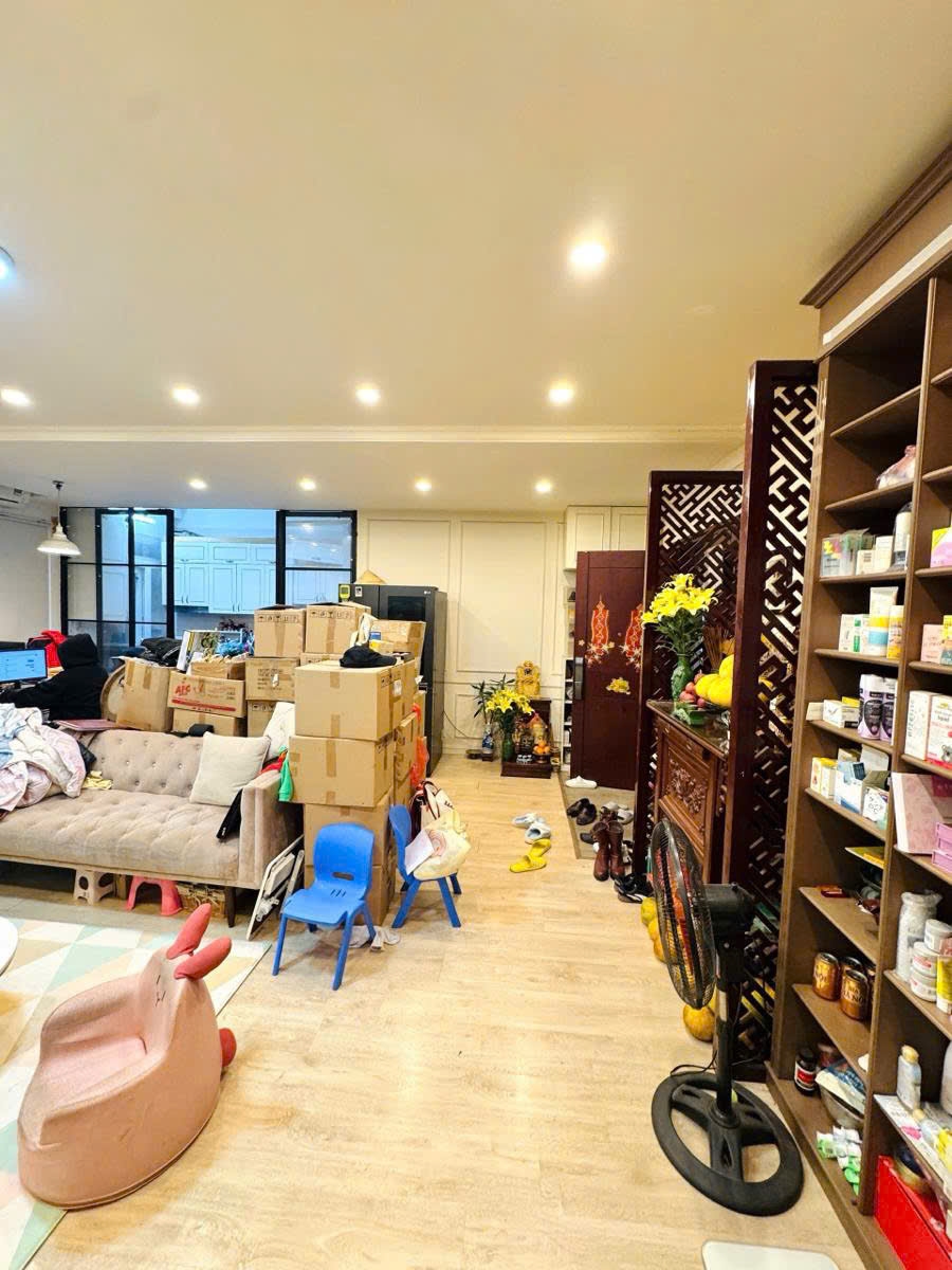 Nhà mặt phố Khâm Thiên 46m² giá 24 tỷ - Đầu tư sinh lời ngay!