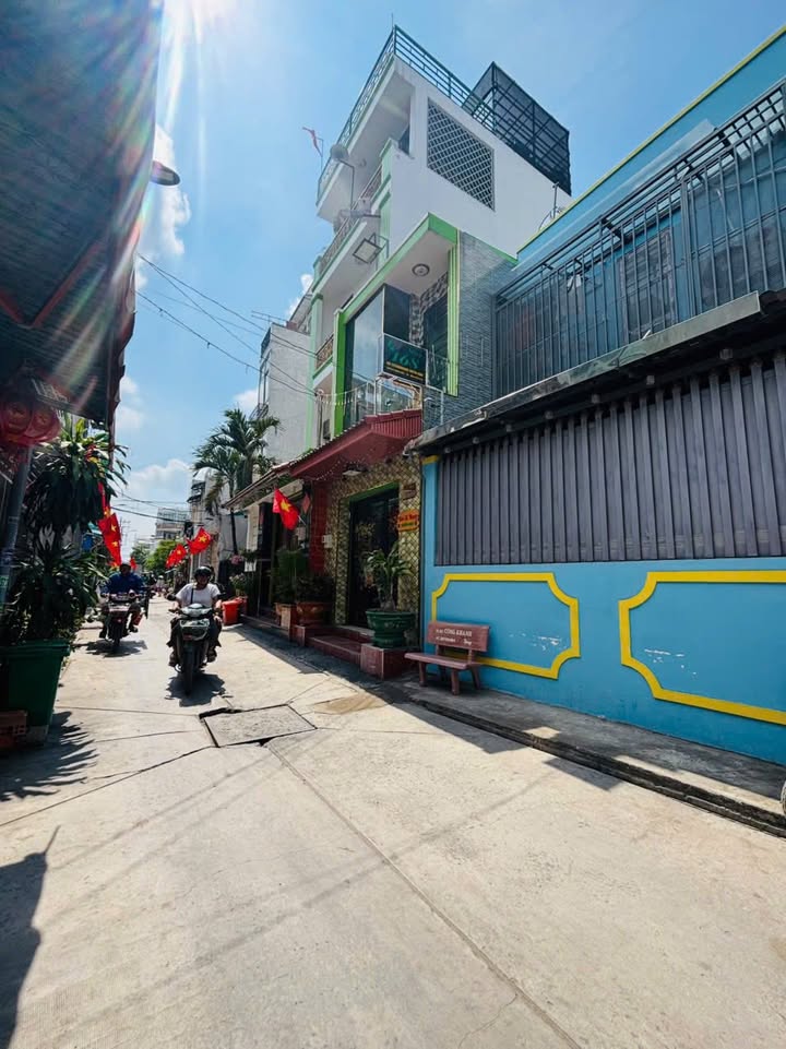 Nhà cho thuê đường Bùi Tư Toàn, An Lạc 35m² giá 8.5 triệu - Đường ô tô thông thoáng!