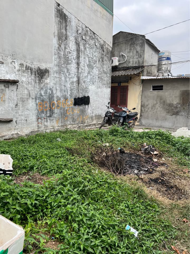 Đất nền Hồng Quang, Ý Yên 67m² - Giá thỏa thuận, vị trí 3 mặt ngõ thoáng đãng!