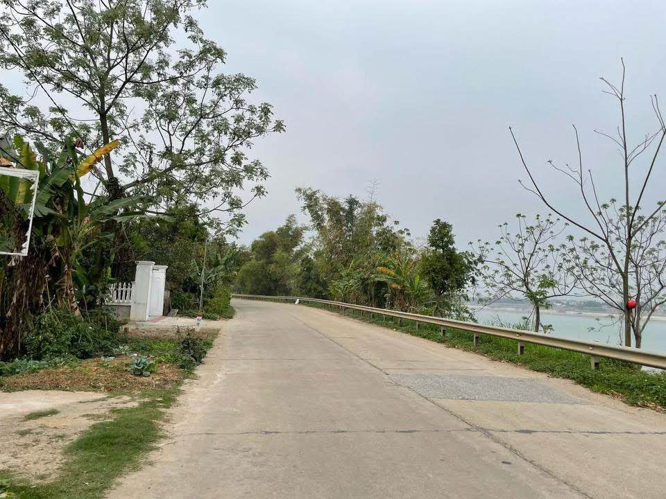 Đất nền Tu Vũ Thanh Thủy 125m² giá 1.5 tỷ - View sông Đà tuyệt đẹp!