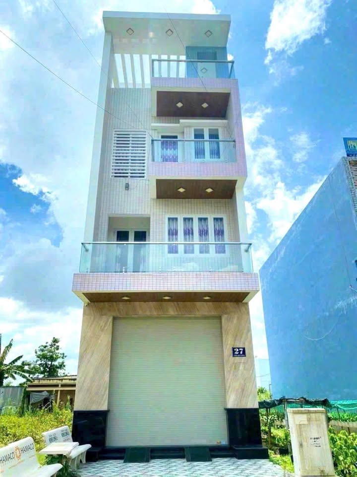 Nhà phố 3 tầng Trần Bạch Đằng, An Khánh, 100m² giá 11.9 tỷ - Sổ hồng chính chủ!