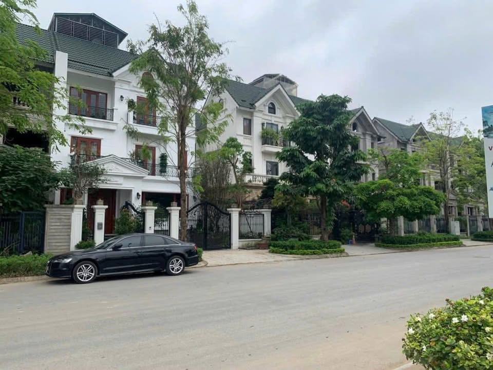 Biệt thự song lập K7 Ciputra Tây Hồ 331m² - Thiết kế đẳng cấp, vị trí vàng!