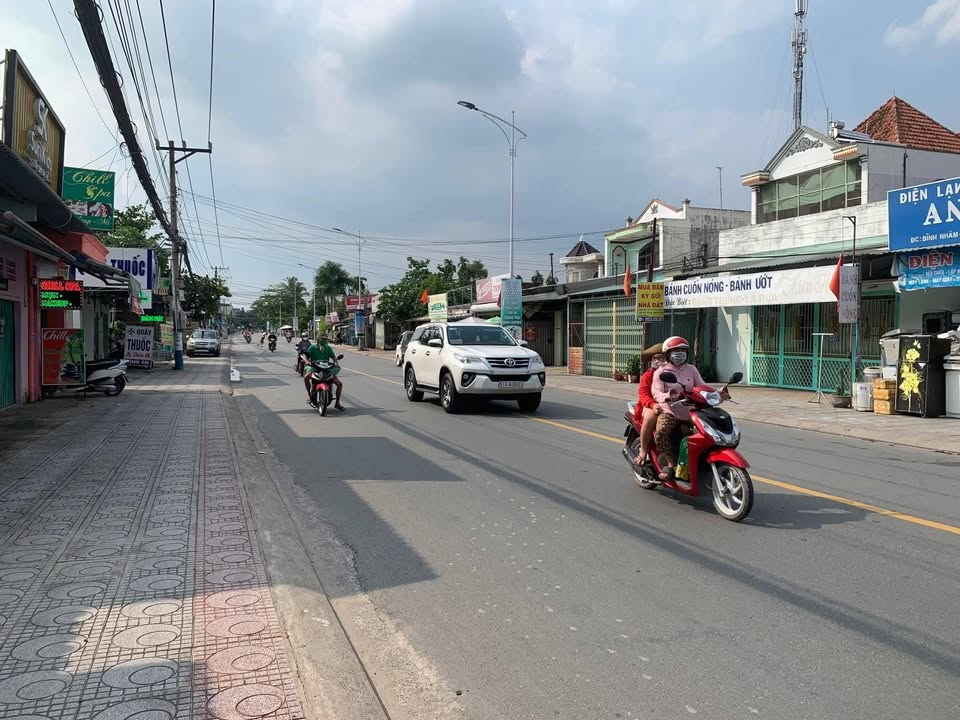 Đất nền mặt tiền Cách Mạng Tháng 8, Bình Nhâm 92m² giá 2.99 tỷ - Sổ đỏ chính chủ!