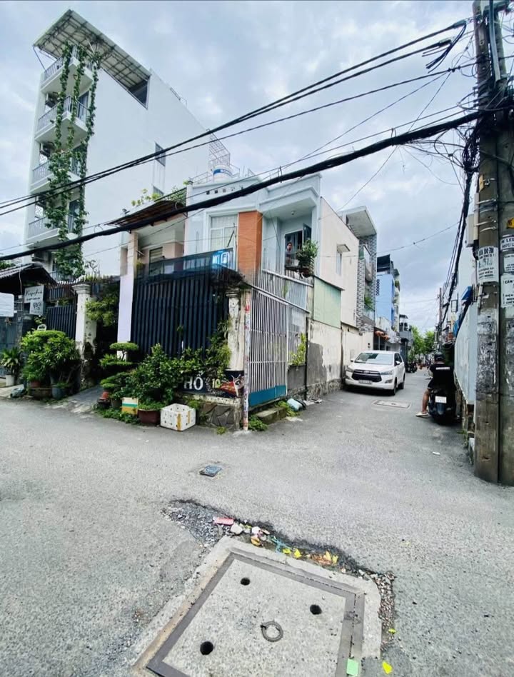 Nhà đẹp tại xã Phong Phú, Bình Chánh 50m² giá 1.45 tỷ - Hướng Đông Nam thoáng mát!