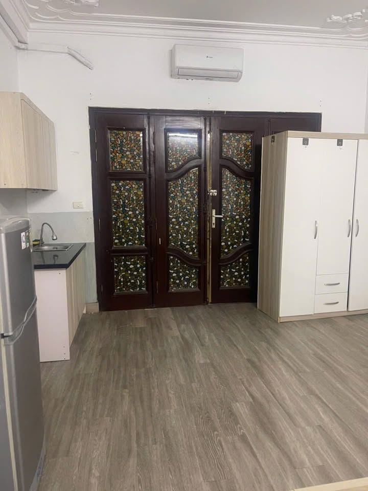 Cho thuê CHDV Tây Hồ 65m² giá 32 triệu - Thiết kế hiện đại, đầy đủ tiện nghi!