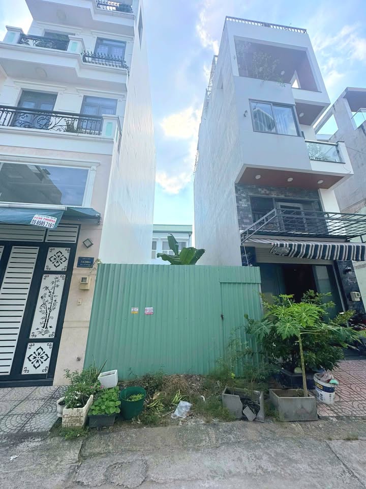 Đất KDC Nam Long Bình Tân 54m² giá 5 tỷ - Xây dựng tự do, đối diện công viên!