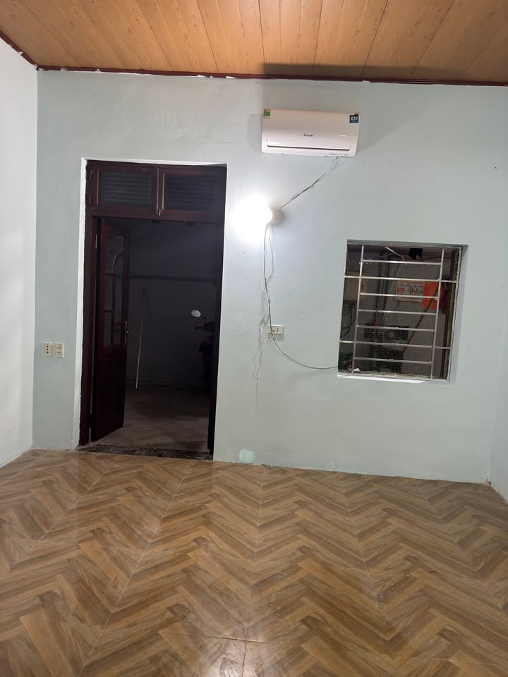 Phòng cho thuê tại ngõ 94/96 Tân Xuân, 18m² giá 2.5 triệu - Không chung chủ, tự do giờ giấc!