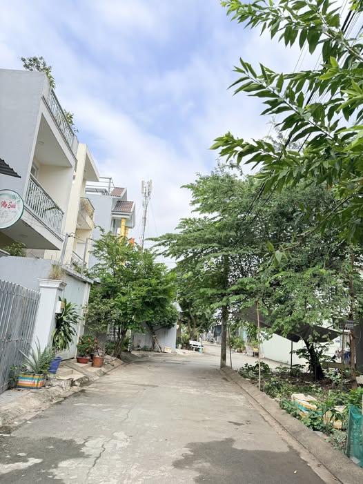 Đất nền 100m² Gò Cát - Phú Hữu chỉ 5.6 tỷ - Đầu tư sinh lời ngay!