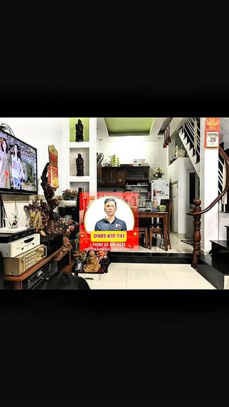 Nhà riêng Lê Lai, Bến Thành, Quận 1 - 4 tầng giá chỉ 7 tỷ - Sát mặt tiền