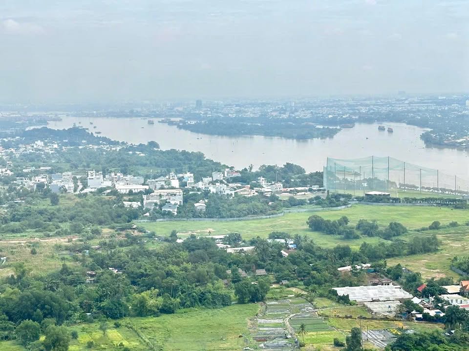 Căn hộ Tropical Thủ Đức 70,2m² giá 4,25 tỷ - View sông thoáng mát!