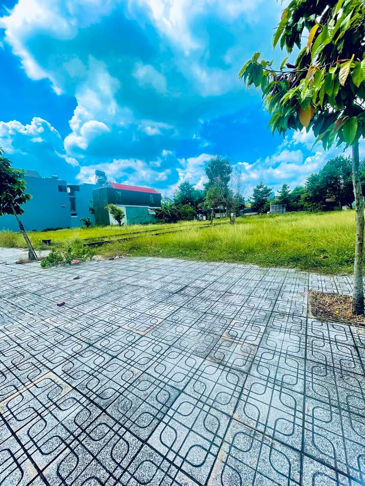 Đất dự án tái định cư Phước Thiền Nhơn Trạch 100m² giá 3.8 tỷ - Sổ hồng riêng, phong thủy tốt!