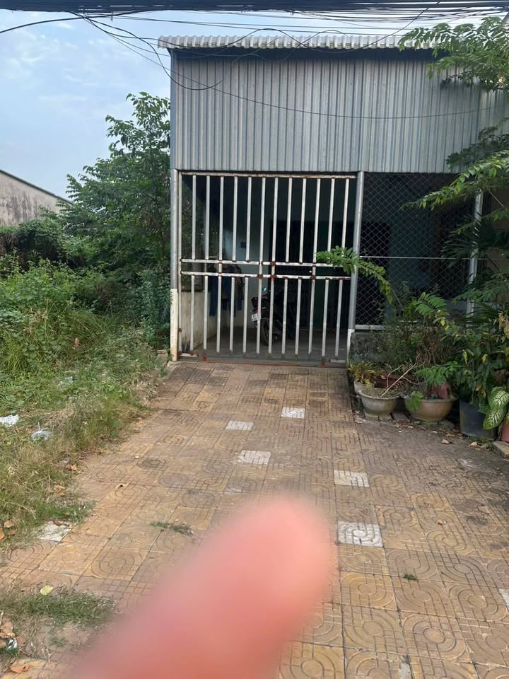 Nhà mặt tiền Tôn Đức Thắng, Sóc Trăng 85m² giá 1.7 tỷ - Tiềm năng kinh doanh vượt trội!