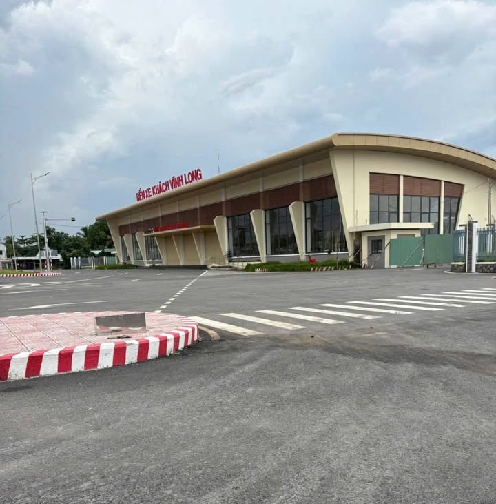 Đất nền Tân Hạnh Vĩnh Long 440m² giá 5.6 tỷ - Vị trí tiềm năng gần bến xe mới!