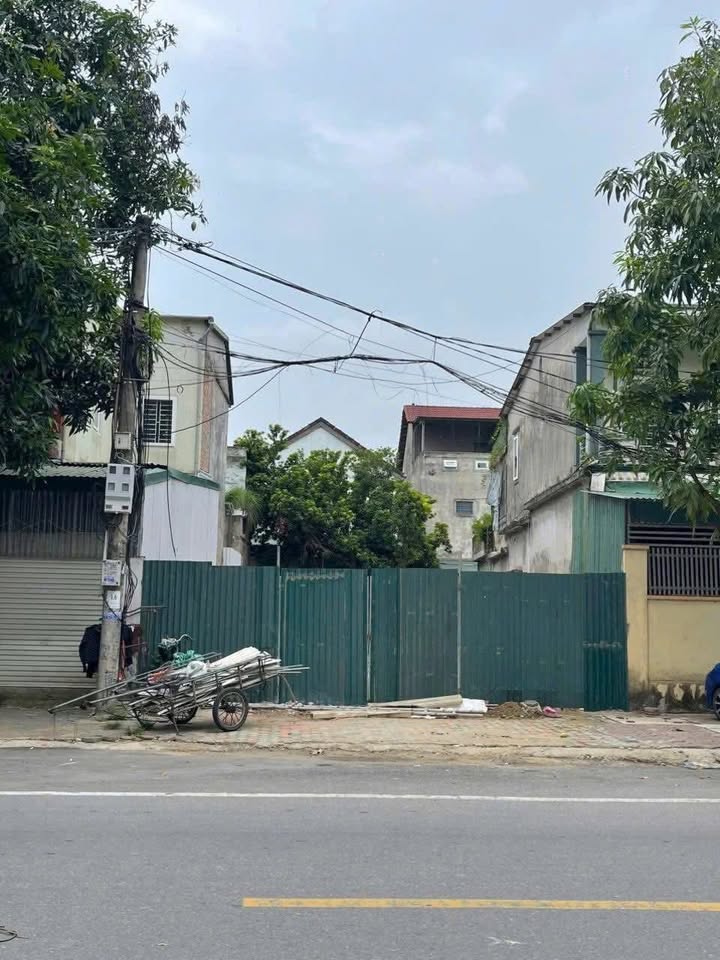 Đất mặt đường Phong Định Cảng, Bến Thủy, TP Vinh 178m² - Cơ hội đầu tư tuyệt vời!