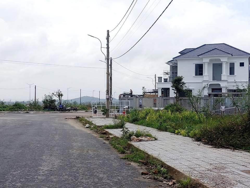 Lô đất KQH biệt thự Hói Sai Thượng, Thừa Thiên Huế - Diện tích 230m² giá chỉ 5.x tỷ!