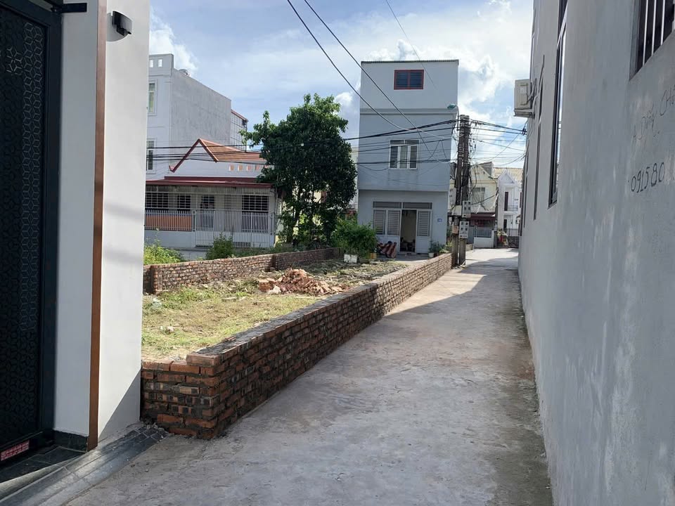 Đất nền Tổ 7, Thị trấn An Dương 97m² - Vị trí đắc địa, giá thỏa thuận!