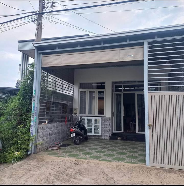 Nhà đẹp Bảo Lộc 110m² giá 3.15 tỷ - Full nội thất sang trọng!