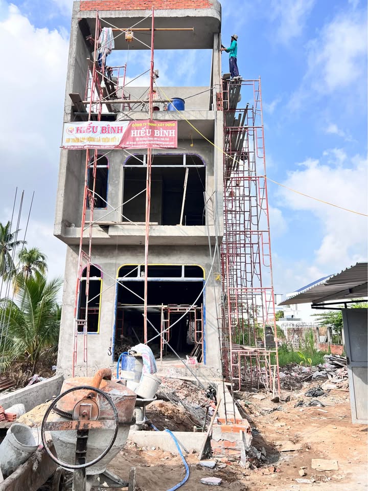 Nhà 3 tầng Khu phố 1, Mỹ Tho 120m² giá 3.98 tỷ - Sẵn sàng vào ở!