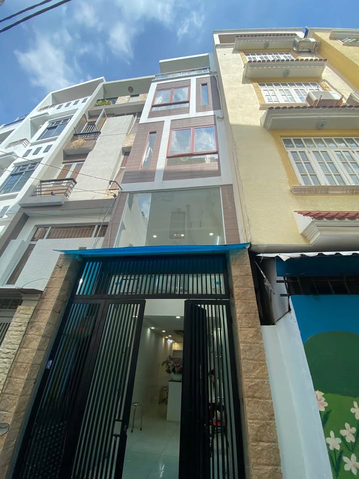 Cho thuê nhà nguyên căn Trần Huy Liệu, Q. Phú Nhuận 49m² giá chỉ 15 triệu/tháng - Hẻm rộng tiện lợi!