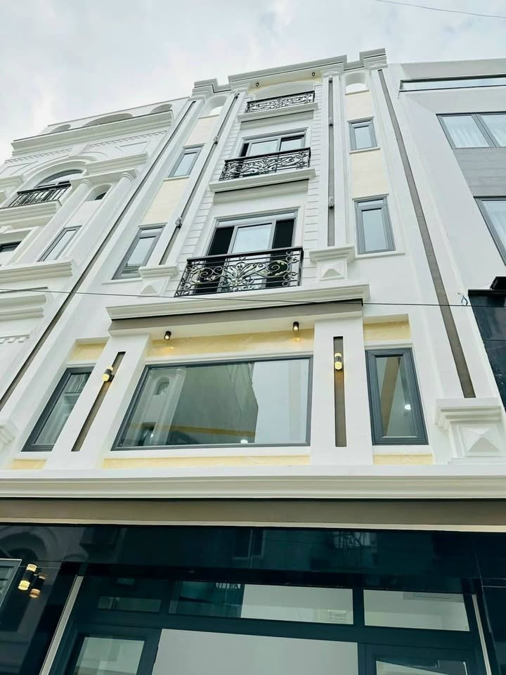 Nhà riêng Xuân Đỉnh 54m², 4 tầng, ô tô vào tận nơi - Cơ hội đầu tư hiếm có!