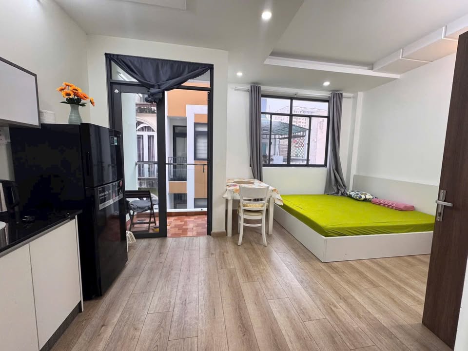 Cho thuê Studio Thích Quảng Đức, Bình Thạnh - Full nội thất, bancol riêng thoáng mát