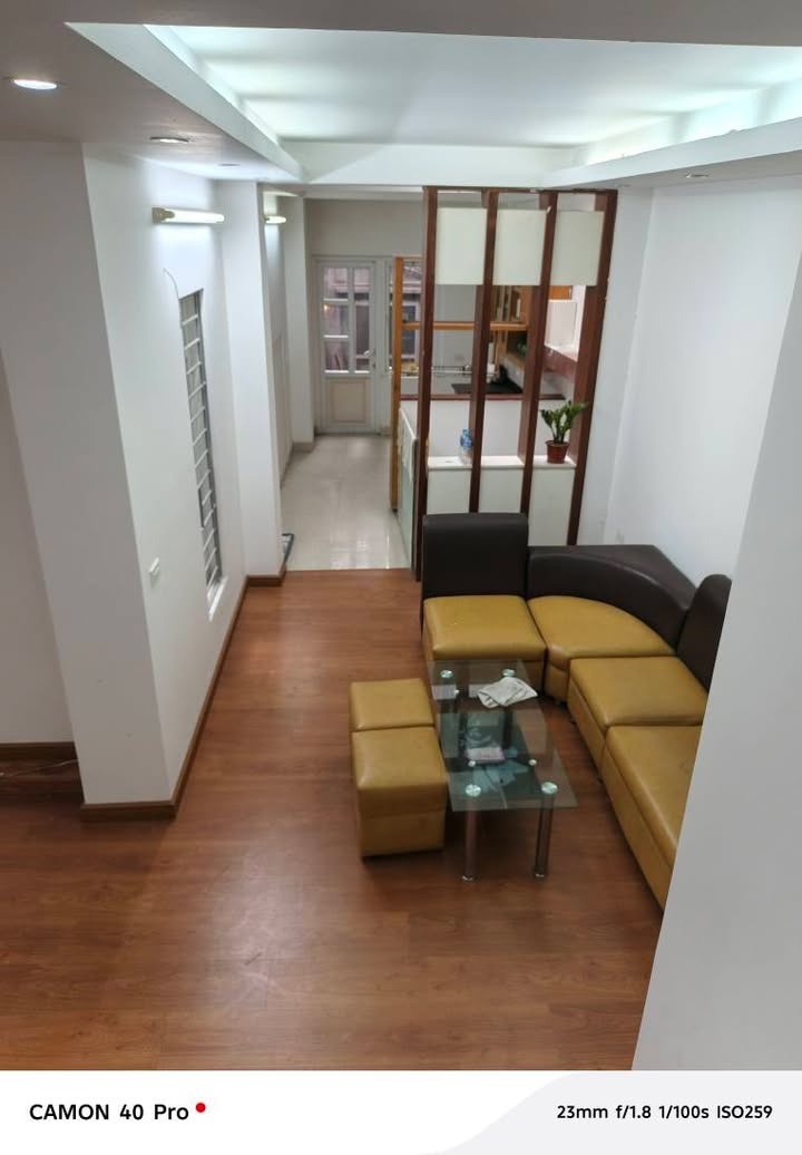 Nhà phố Lương Yên, Hai Bà Trưng 61m² giá 8.8 tỷ - Sổ đỏ chính chủ!