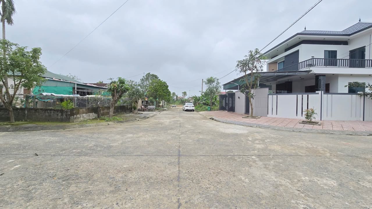 Đất nền TDP Liên Hương, Thạch Hà 894m² giá 8 tỷ - Vị trí đắc địa gần Quốc Lộ 1B