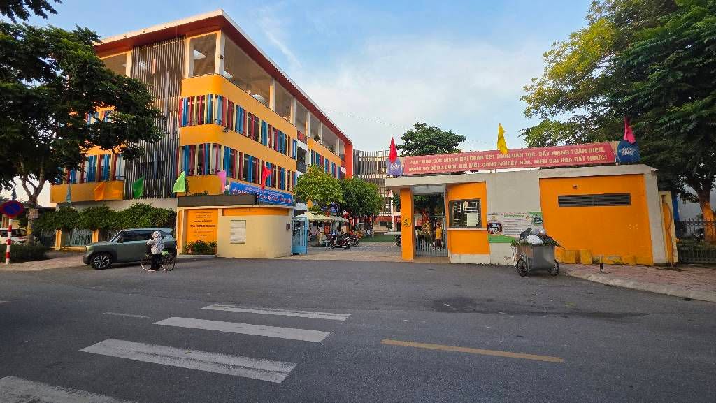 Đất nền phường Việt Hưng 40m² giá 5.1 tỷ - Cơ hội đầu tư hiếm có!