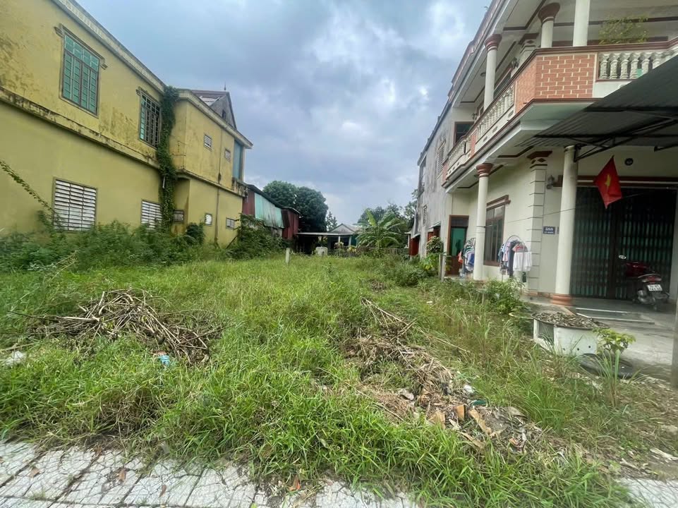 Đất mặt tiền Quốc Lộ 1A Đông Lương 144m² giá 2.4 tỷ - Vị trí kinh doanh đắc địa!