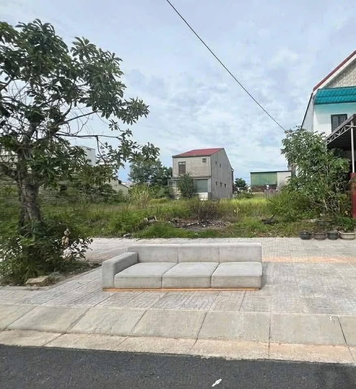 Nhà Mặt Tiền Nguyễn Tư Giản Đông Hà 182m² giá 1.6 tỷ - Đầu tư sinh lời!