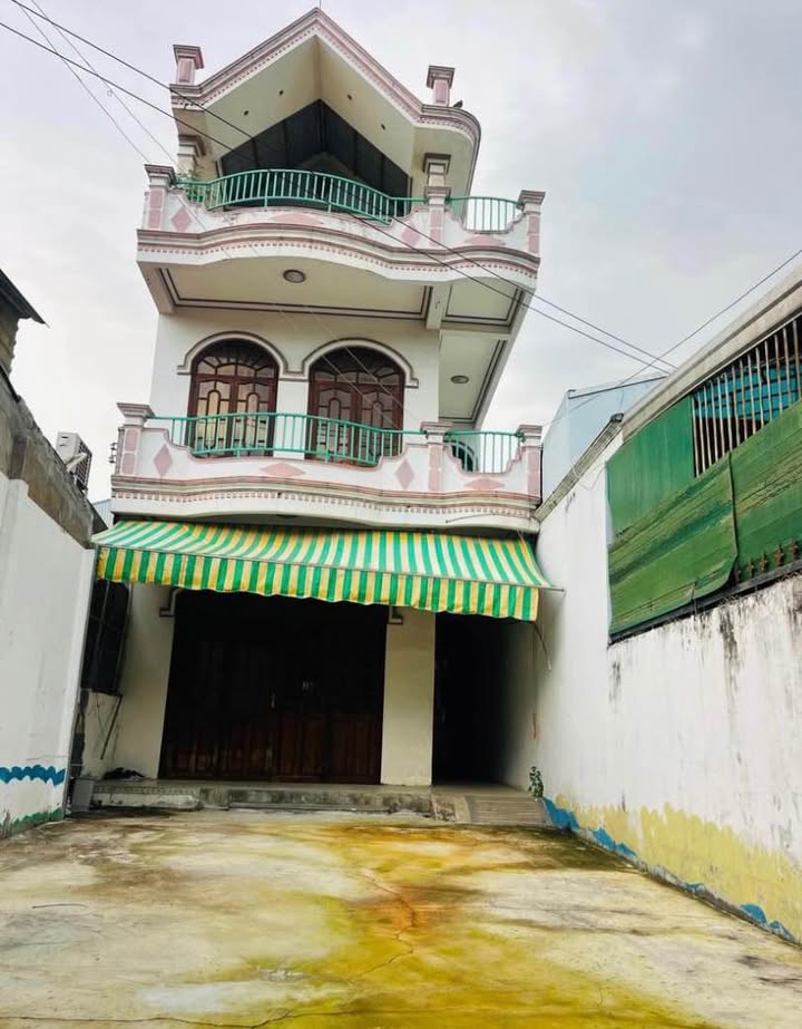 Nhà mặt tiền đường Nguyễn Hội, Phan Thiết 170m² giá 5 tỷ - Cơ hội kinh doanh tuyệt vời!