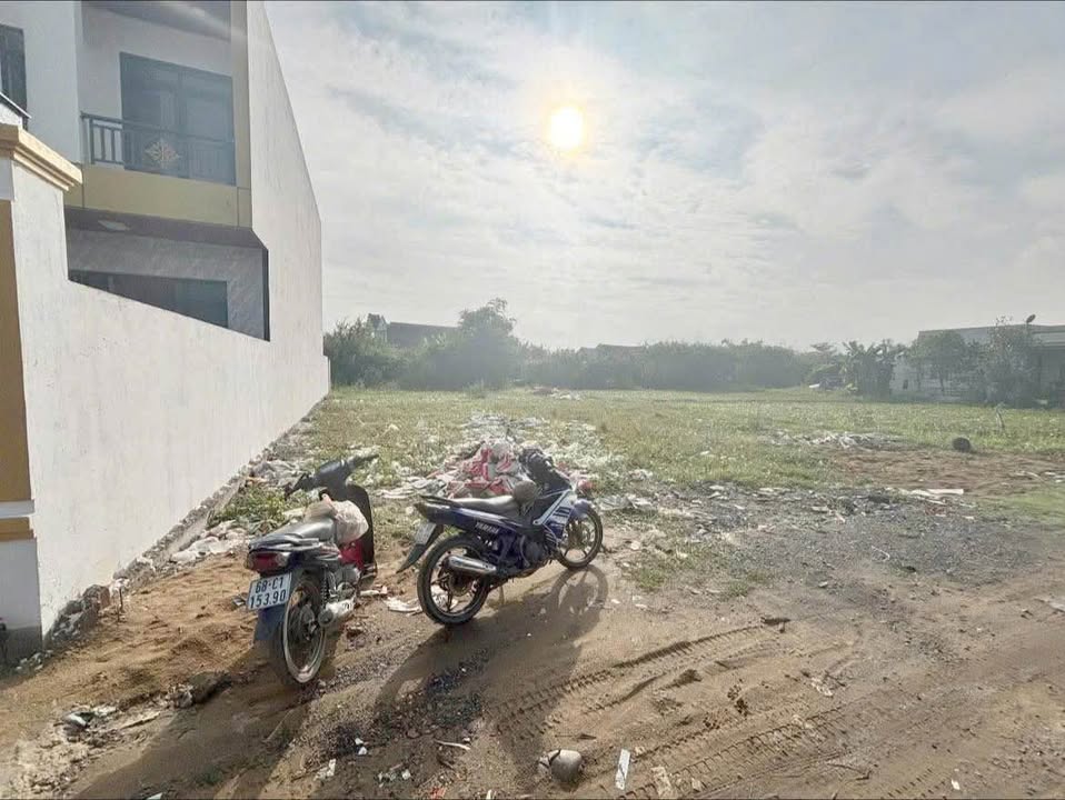 Đất nền đường Năm Ngói, Mỹ Lộc, Cần Giuộc 117m² giá 1.35 tỷ - Cơ hội đầu tư tuyệt vời!