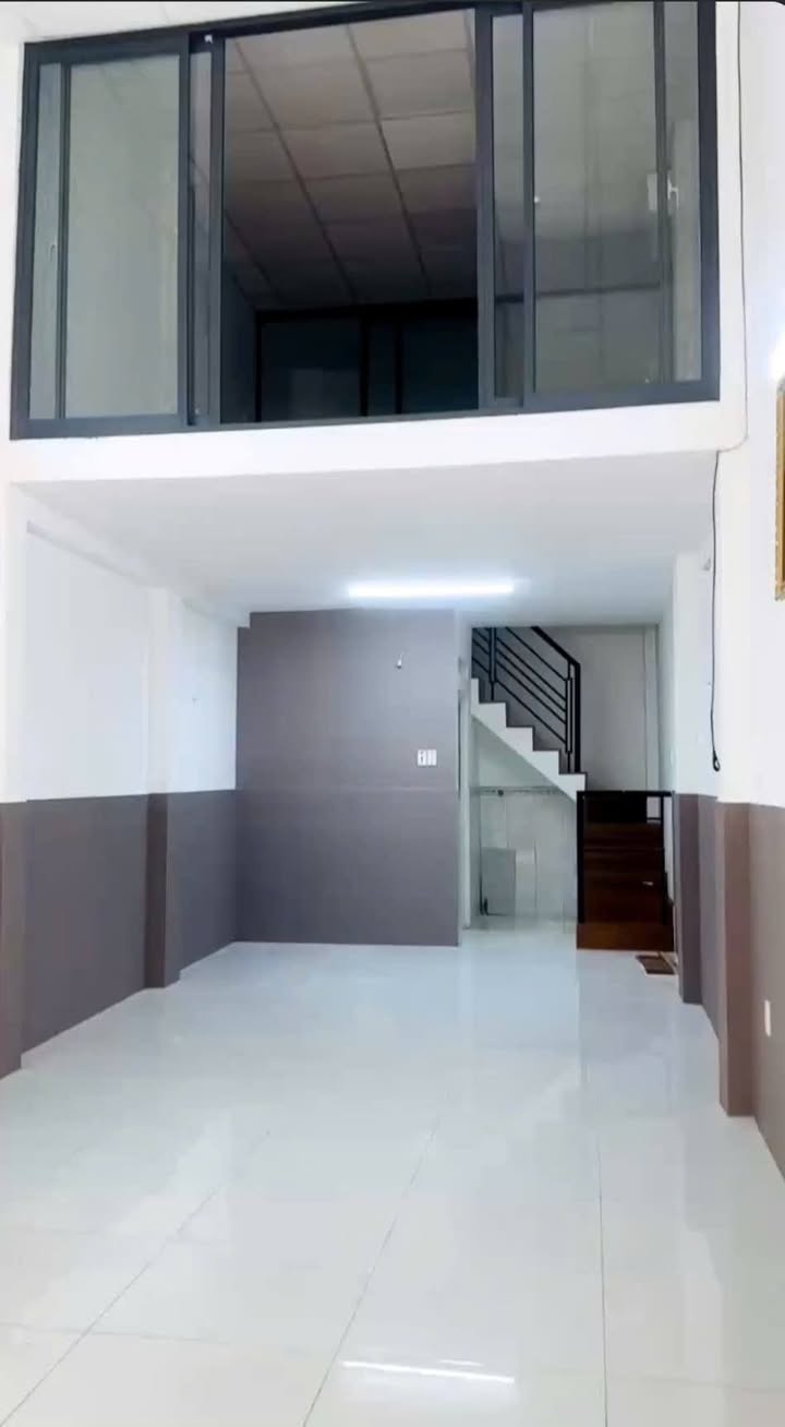 Nhà mặt tiền kinh doanh Lê Sát, Tân Quý, Tân Phú 43m² giá 7.6 tỷ - Đầu tư sinh lời ngay!