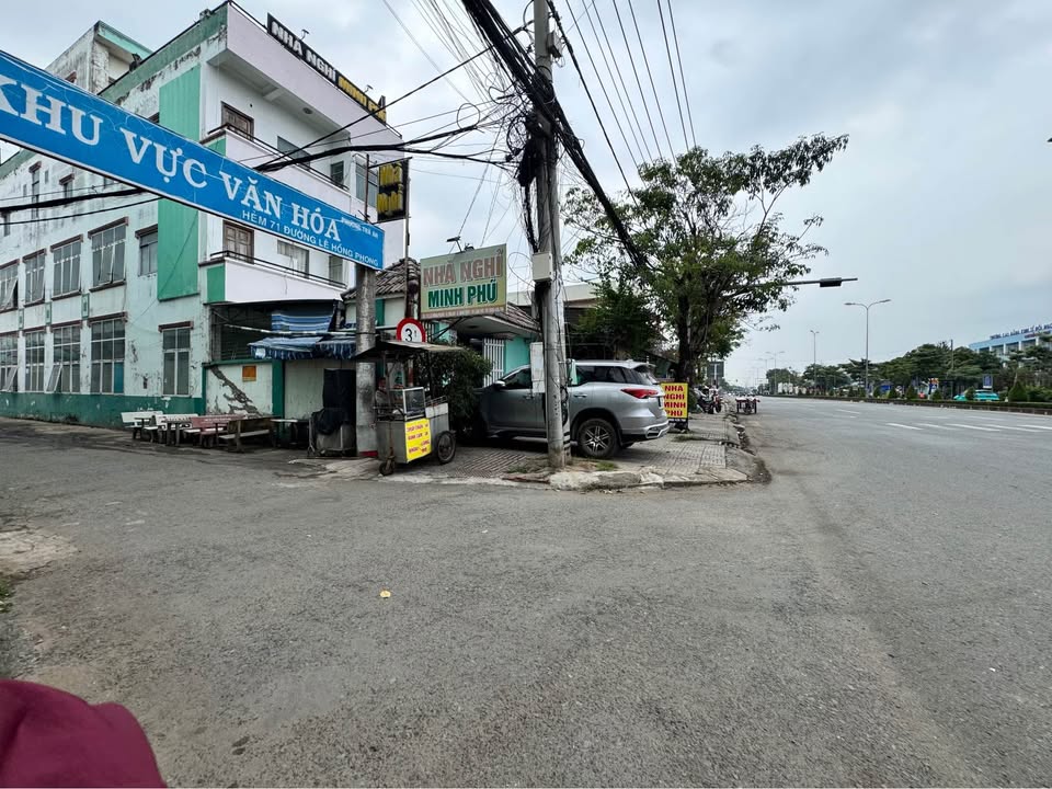 Nhà trệt lầu Cần Thơ 44m² giá 2.1 tỷ – Nội thất cao cấp, sẵn sàng ở!