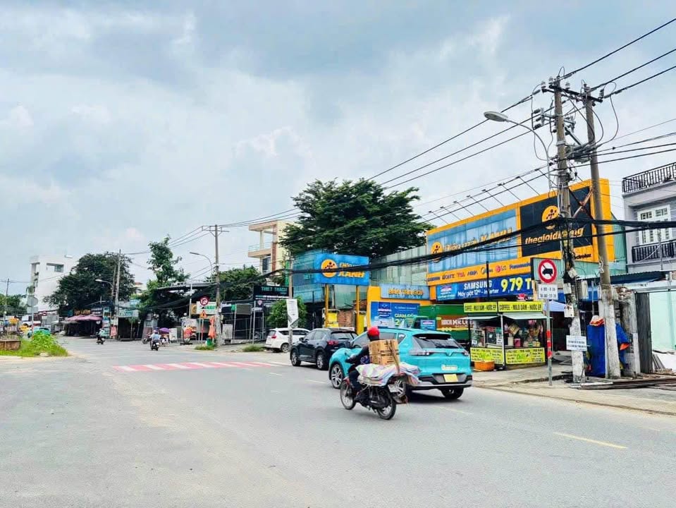 Nhà riêng Tăng Nhơn Phú A, Thủ Đức 70m² giá 4 tỷ - Sổ hồng riêng, sang tên ngay!